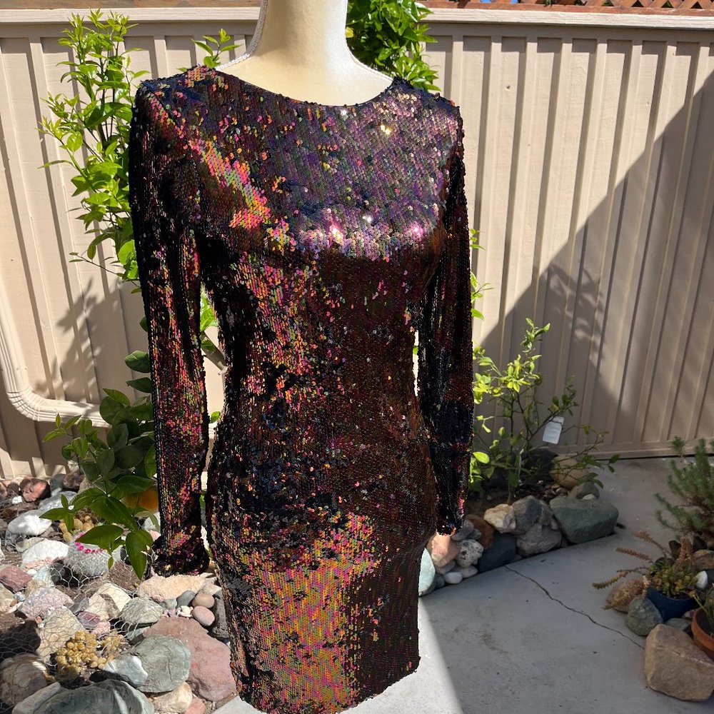 Dress the Population reversible sequin lola dress multi color to black